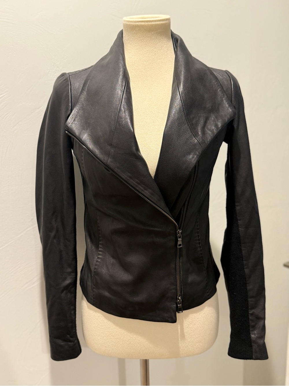 VINCE - Women's Black Leather Asymmetric Zip Jacket